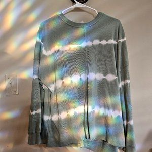 Blue and white tiedie long sleeve